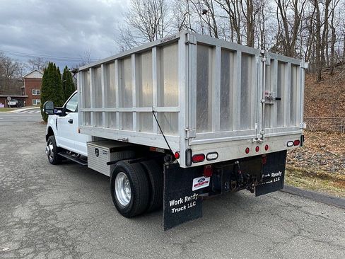 Used 2022 Ford F350 XL w/ Power Equipment Group AWD/4WD image 6
