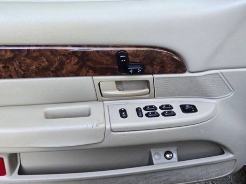 Used 2004 Mercury Grand Marquis GS RWD image 22