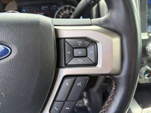 Used 2021 Ford F350 Platinum AWD/4WD image 17