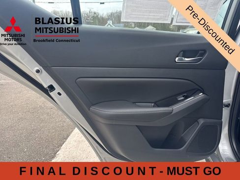Used 2023 Nissan Altima 2.5 SL AWD/4WD image 30