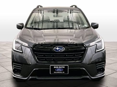 Used 2022 Subaru Forester AWD/4WD image 3