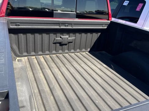 Used 2019 Chevrolet Silverado 1500 LT w/ All-Star Edition AWD/4WD image 9