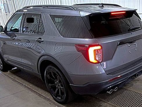 Used 2023 Ford Explorer ST w/ Technology Package AWD/4WD image 7