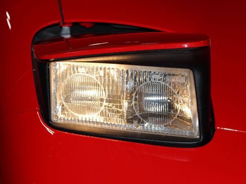 Used 2002 Chevrolet Corvette Convertible w/ Preferred Equipment Group2 RWD image 9