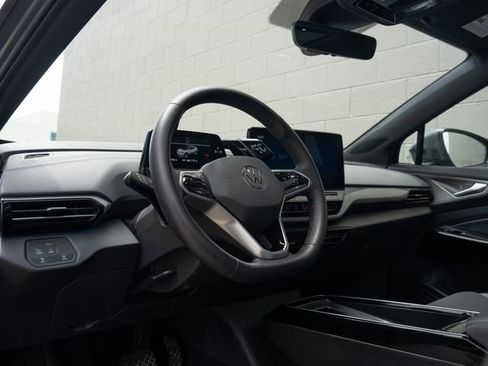 Used 2023 Volkswagen ID.4 Pro S RWD image 4
