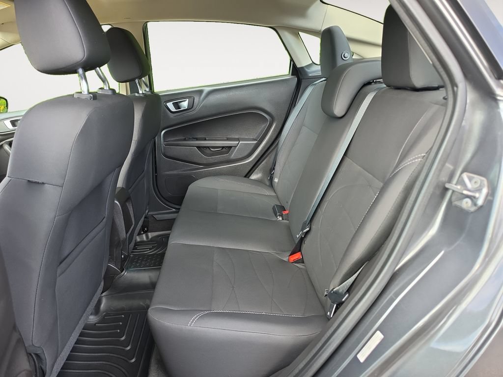Used 2016 Ford Fiesta SE FWD image 13