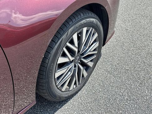 Used 2025 Nissan Altima 2.5 SV FWD image 29