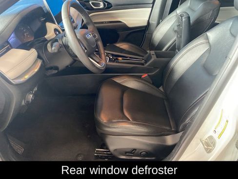 Used 2024 Jeep Compass Limited AWD/4WD image 7