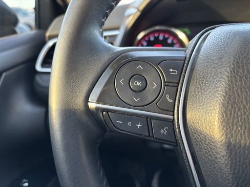 Used 2018 Toyota Camry XSE image 13