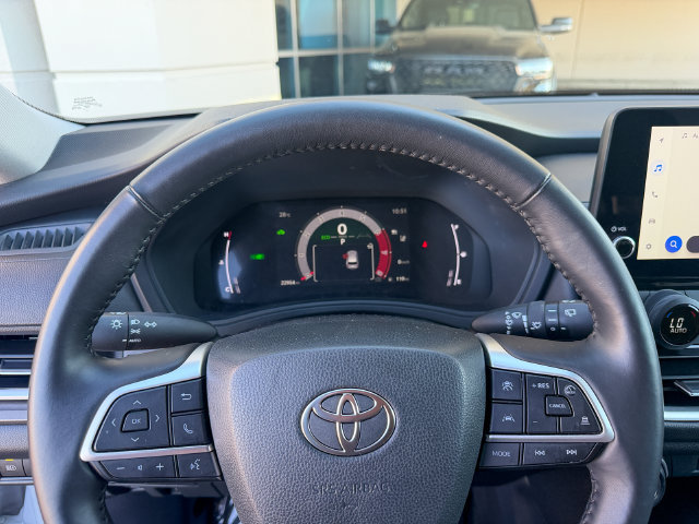 Used 2026 Toyota Grand Highlander AWD Hybrid image 14