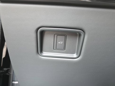 New 2026 Land Rover Range Rover Sport Dynamic SE image 26