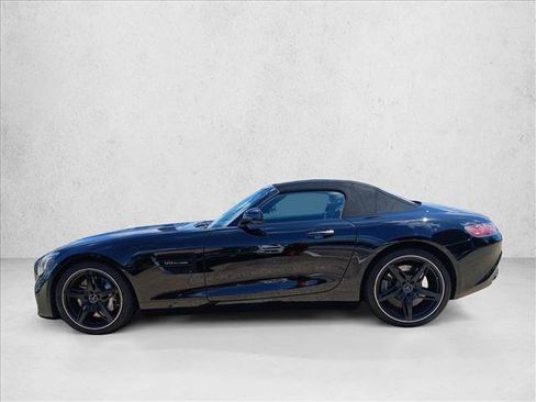 Used 2018 Mercedes-Benz AMG GT Roadster image 8