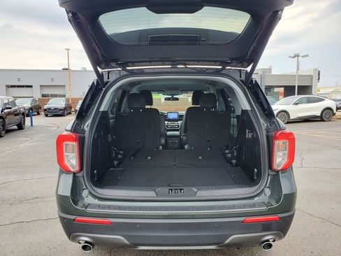 Used 2023 Ford Explorer XLT w/ Equipment Group 202A image 28