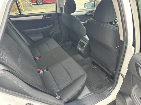 Used 2018 Subaru Outback 2.5i Premium AWD/4WD image 33