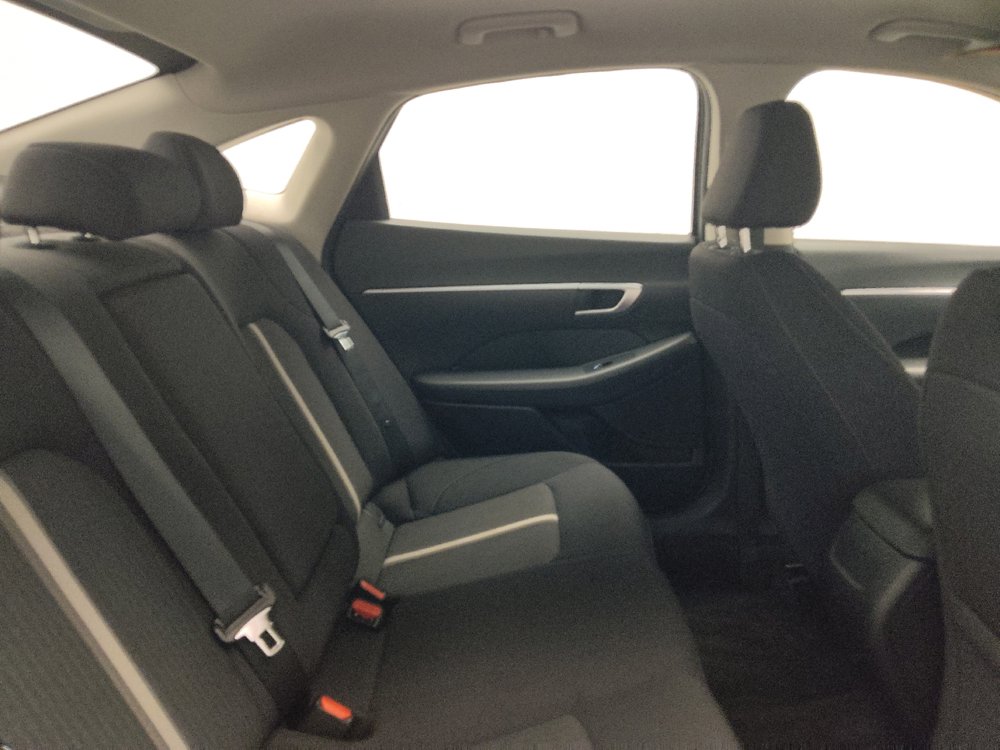 Used 2025 Hyundai Sonata SEL FWD image 19