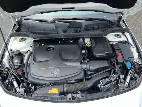 Used 2019 Mercedes-Benz CLA 250 4MATIC image 28