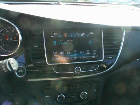 Used 2017 Buick Encore Preferred image 10