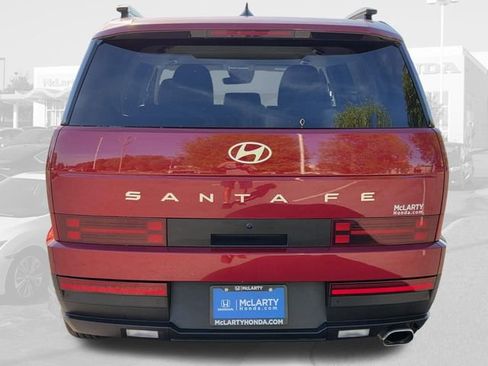 Used 2025 Hyundai Santa Fe SEL FWD image 7