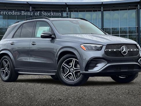 New 2026 Mercedes-Benz GLE 450e 4MATIC image 2