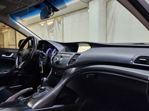 Used 2013 Acura TSX w/ Technology Package image 21