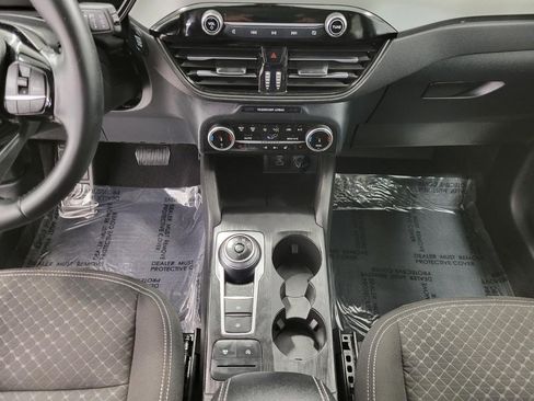 Used 2023 Ford Escape Active image 16