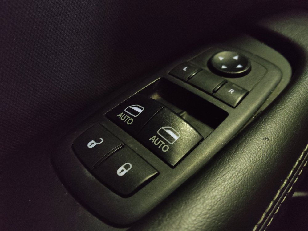 Used 2020 Dodge Challenger R/T RWD image 27