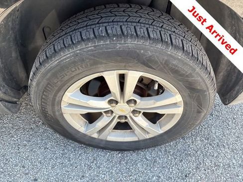 Used 2014 Chevrolet Equinox LT w/ Driver Convenience Package image 18