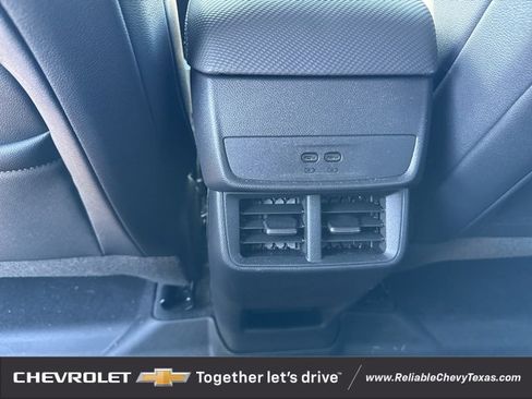 Certified 2026 Chevrolet Equinox LT w/ Convenience Package II image 16