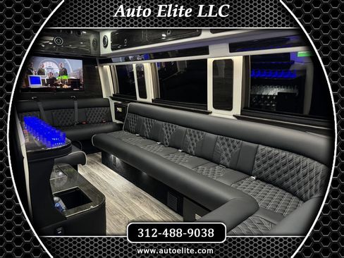 Used 2024 Mercedes-Benz Sprinter 3500 image 1