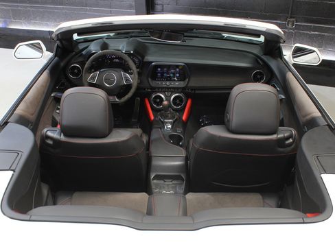 Used 2023 Chevrolet Camaro ZL1 image 31