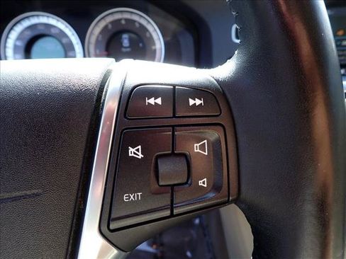 Used 2013 Volvo S60 T5 AWD/4WD image 16