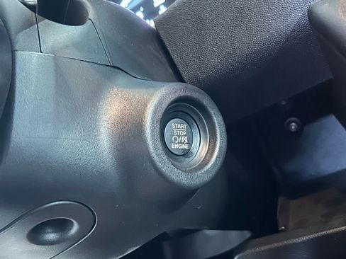 Used 2023 RAM ProMaster 2500 image 44