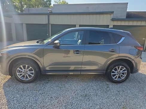 Certified 2024 MAZDA CX-5 AWD 2.5 S w/ Preferred Package image 3