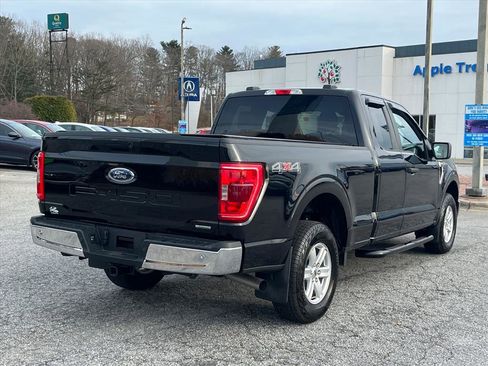 Used 2022 Ford F150 XLT w/ Trailer Tow Package image 4