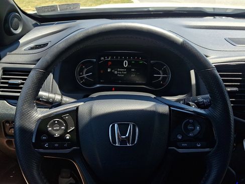 Used 2023 Honda Passport Elite image 20