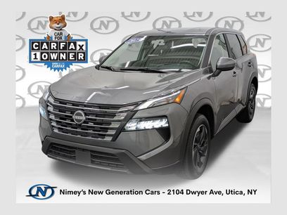 Used 2025 Nissan Rogue SV