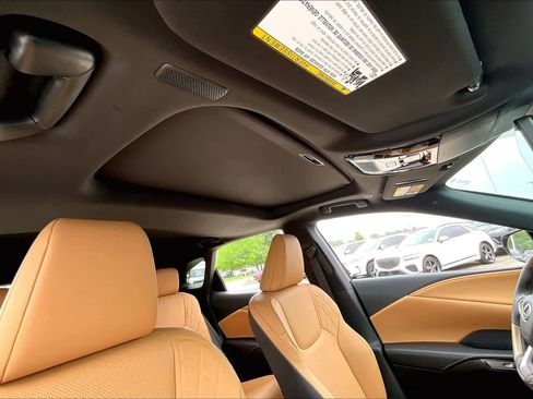 Used 2026 Lexus RX 350h w/ Convenience Package AWD/4WD image 12