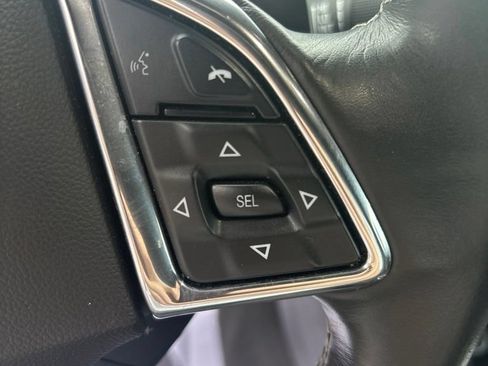 Used 2023 Chevrolet Camaro LT RWD image 16