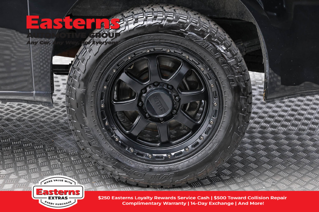Used 2020 Nissan NV 3500 SL RWD image 9