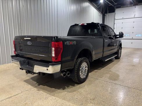 Used 2022 Ford F250 XLT w/ XLT Premium Package image 6