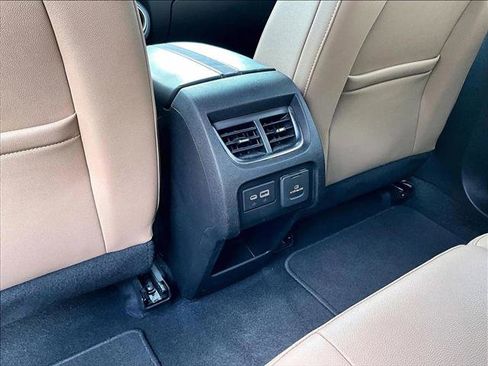 Used 2023 Chevrolet Blazer Premier image 25