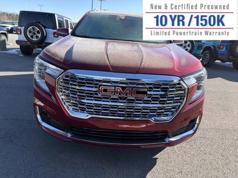 Used 2023 GMC Terrain Denali w/ Denali Premium Package image 2