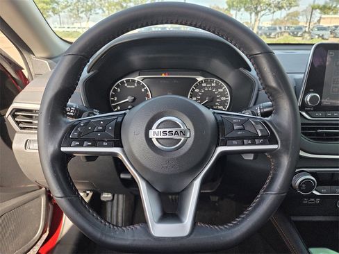 Used 2021 Nissan Altima 2.5 SR image 21