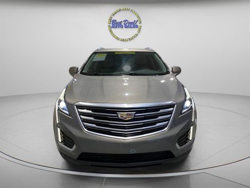Used 2018 Cadillac XT5 Luxury AWD/4WD image 7