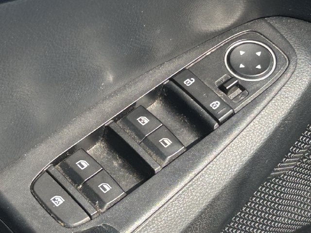Used 2021 Kia Seltos SX w/ SX Sunroof Package AWD/4WD image 28