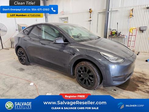 Used 2022 Tesla Model Y Long Range image 5