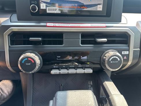 New 2026 Toyota Tacoma SR5 AWD/4WD image 32