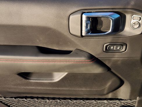 New 2026 Jeep Wrangler Rubicon w/ Xtreme 35 Tire Package image 18