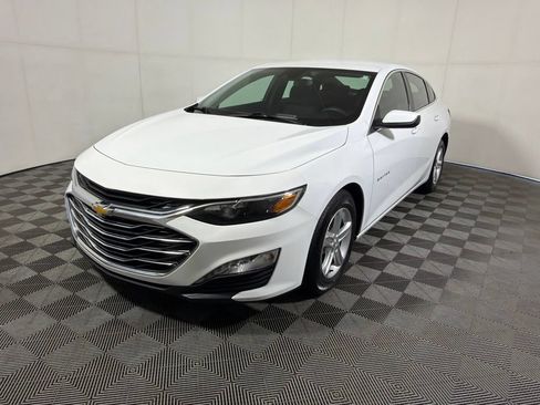Used 2024 Chevrolet Malibu LT FWD image 4