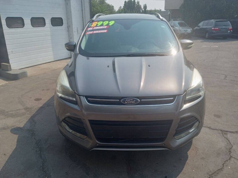 Used 2014 Ford Escape Titanium w/ Equipment Group 401A FWD image 9